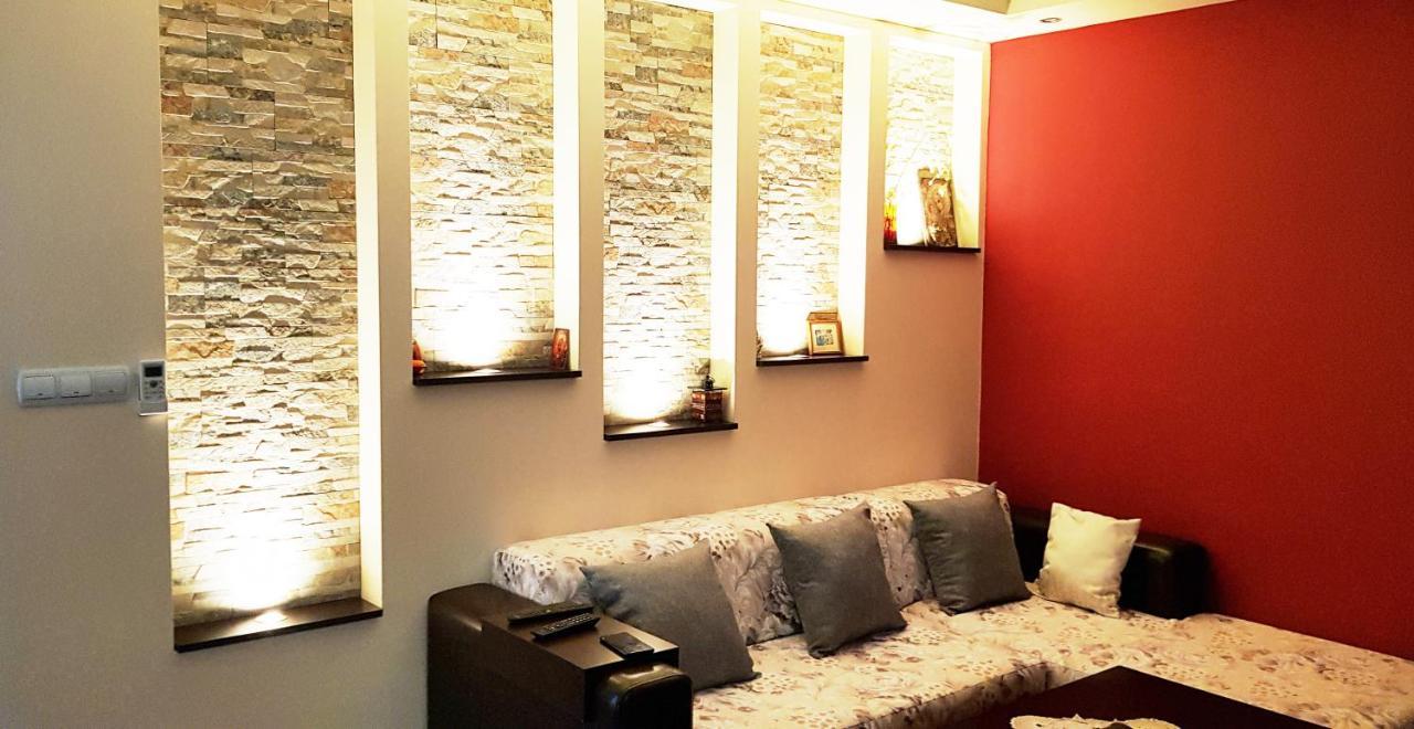 Apartment Nicole พลอฟดิฟ ภายนอก รูปภาพ