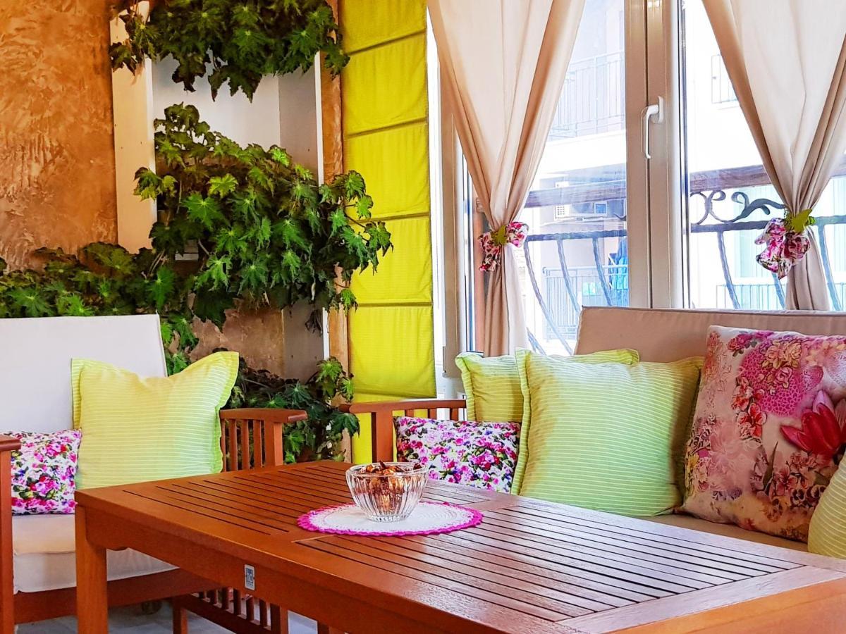 Apartment Nicole พลอฟดิฟ ภายนอก รูปภาพ